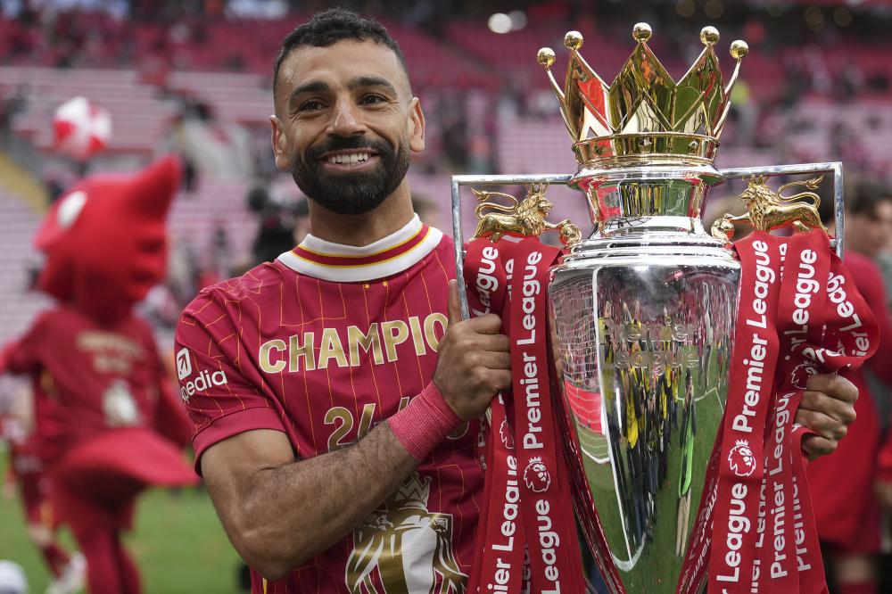 DV9：不满意平局，我们踢得比葡体更好；留队？我专注于现在